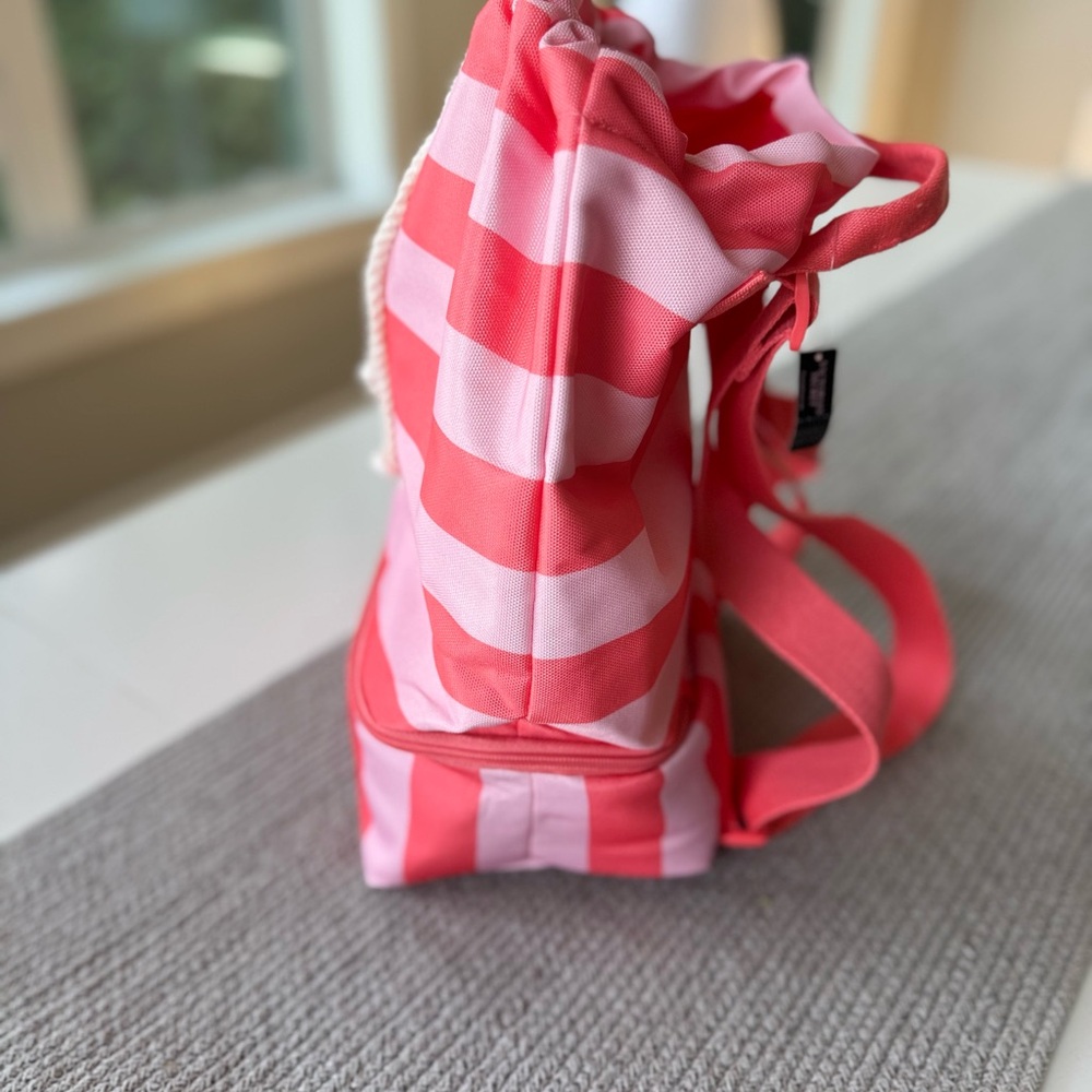 Victoria’s Secret Pink Coral Striped Drawstring Cooler Backpack NEW - Picture 12 of 14